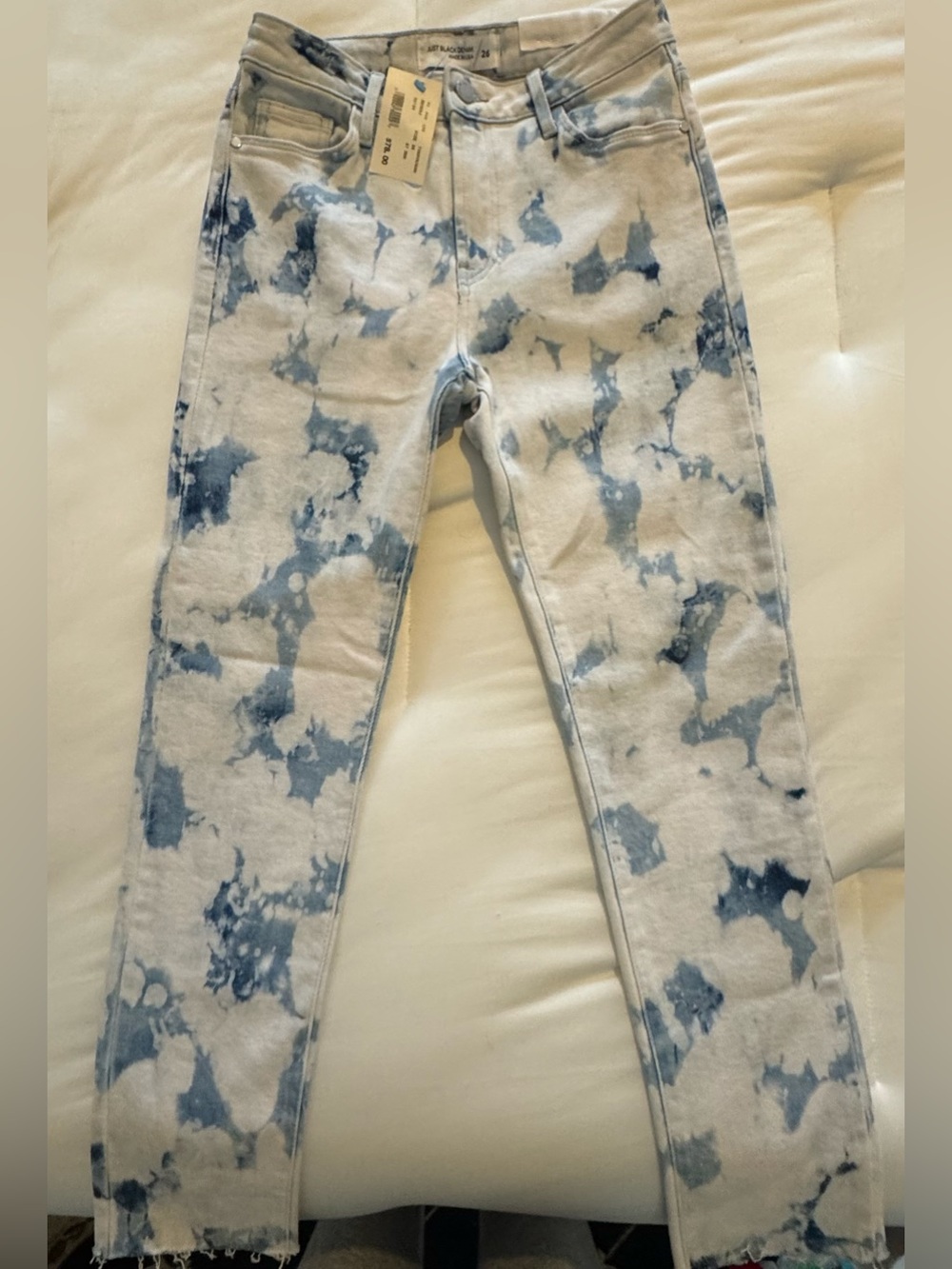 Women’s Tie-Dye Blue and White Stretch Jeans